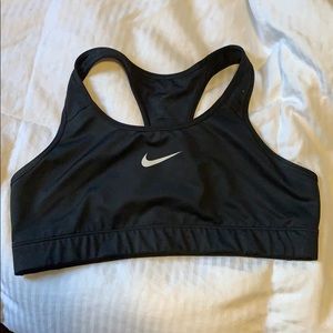 Black large Nike sports bra